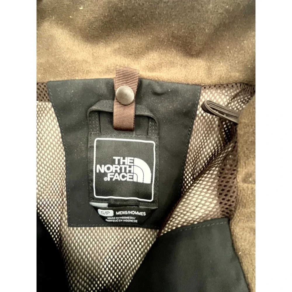The North Face Dryvent Ski Jacket Mens Small Black Lined Waterproof Insulated